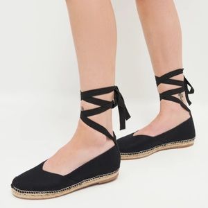 Reformation espadrilles - brand new - black linen, size 10